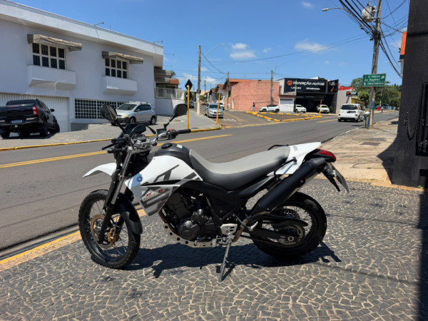 YAMAHA XT 660 R Modelo sem Versão