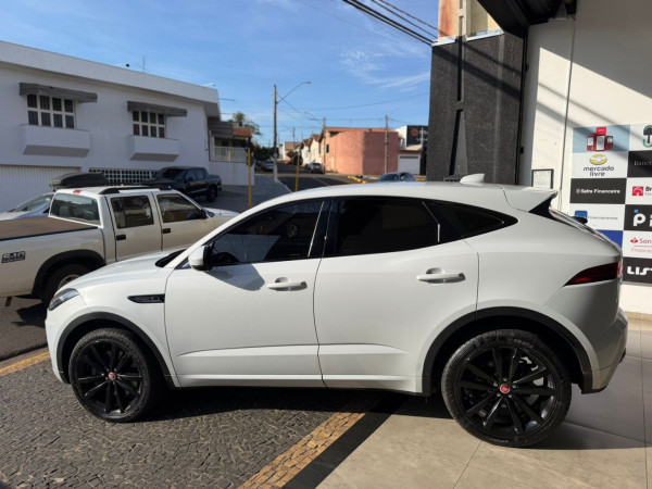 JAGUAR E-Pace 2.0 P250 R-DYNAMIC S AWD TURBO AUTOMÁTICO