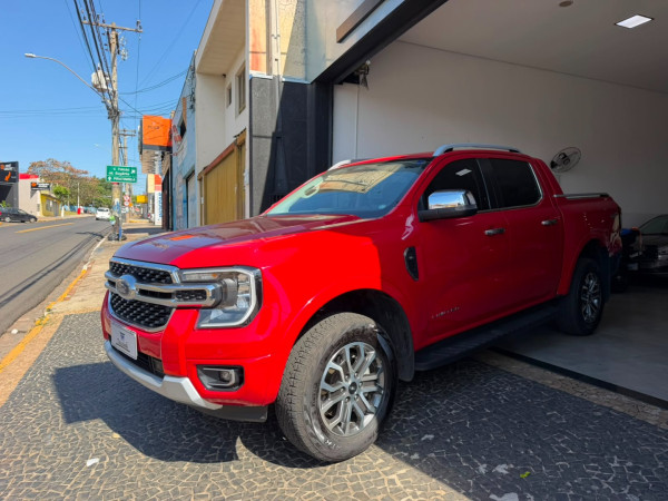 FORD Ranger 3.0 V6 4X4 LIMITED TURBO DIESEL CABINE DUPLA AUTOMÁTICO