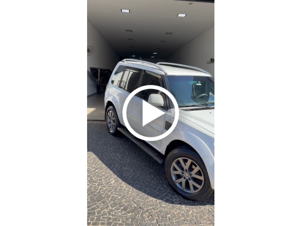 MITSUBISHI Pajero TR4 2.0 16V 4P