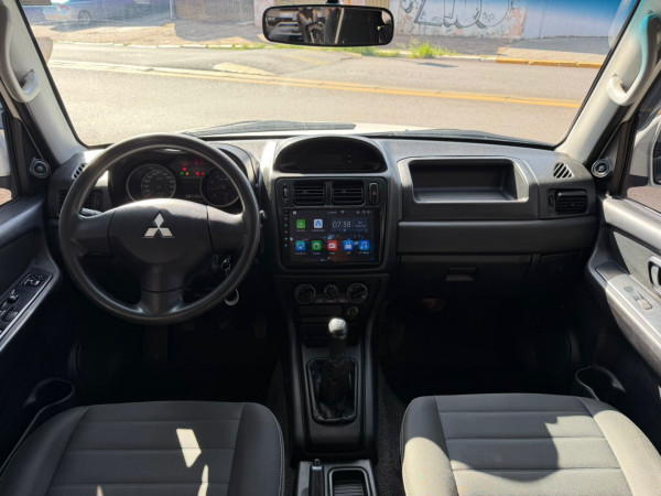 MITSUBISHI Pajero TR4 2.0 16V 4P