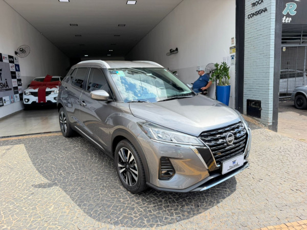 NISSAN Kicks 1.6 16V 4P FLEXSTART ADVANCE XTRONIC AUTOMÁTICO CVT