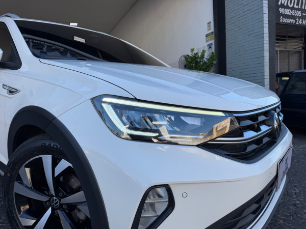 VOLKSWAGEN Nivus 1.0 4P FLEX 200 TSI HIGHLINE TURBO AUTOMÁTICO