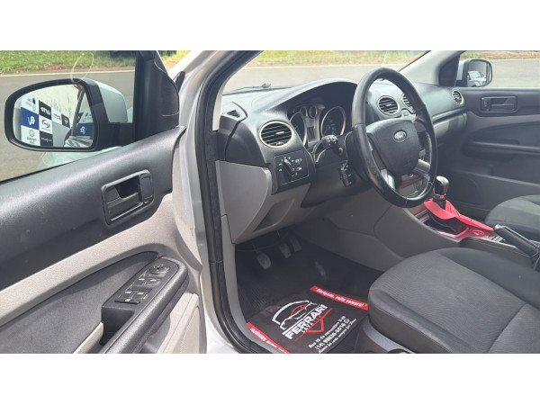 FORD Focus Hatch 2.0 16V 4P SE PLUS DIRECT