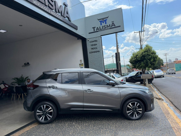 NISSAN Kicks 1.6 16V 4P FLEXSTART ADVANCE XTRONIC AUTOMÁTICO CVT