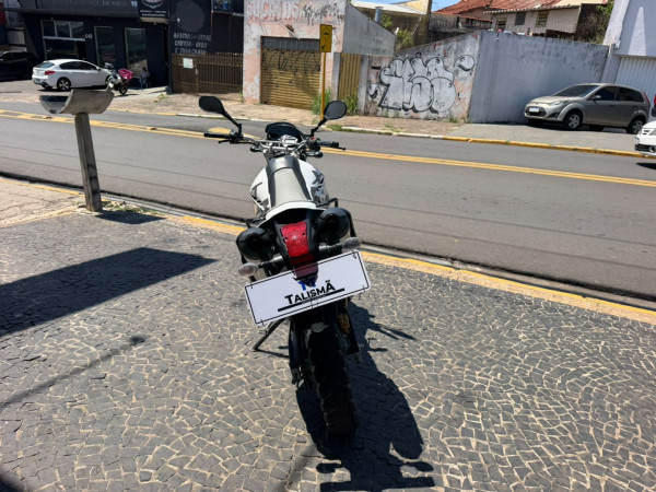 YAMAHA XT 660 R Modelo sem Versão