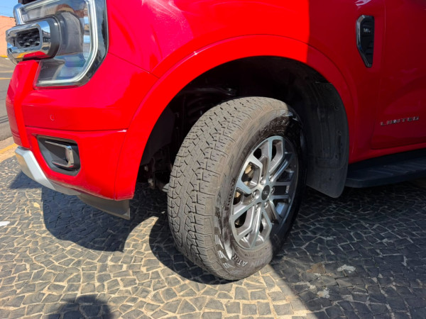 FORD Ranger 3.0 V6 4X4 LIMITED TURBO DIESEL CABINE DUPLA AUTOMÁTICO