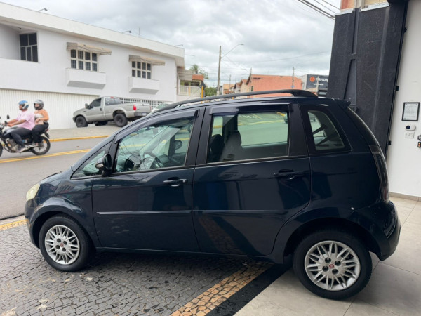 FIAT Idea 1.4 4P ATTRACTIVE FLEX