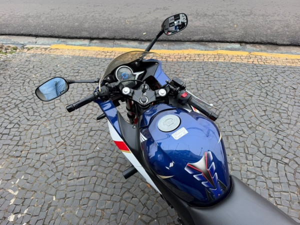 HONDA CBR 250 R