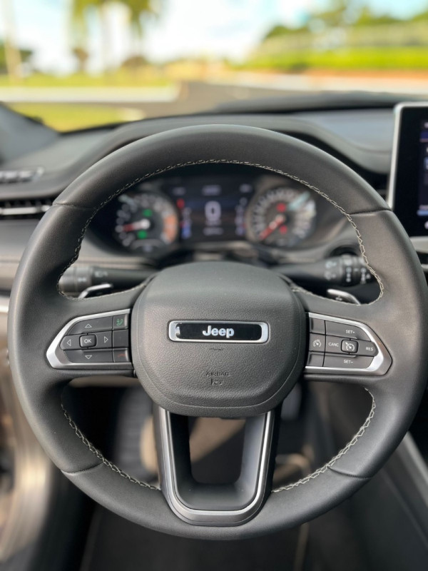 JEEP Compass 1.3 16V 4P FLEX LONGITUDE 80 ANOS T270 TURBO AUTOMÁTICO