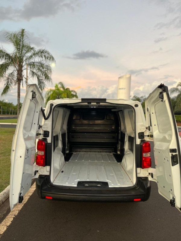 FIAT Scudo 1.5 3P BLUEHDI TURBO DIESEL CARGO