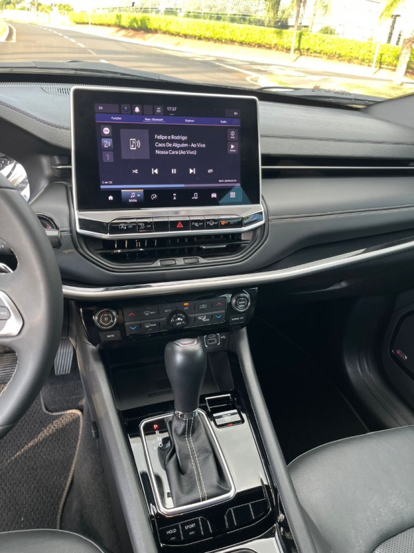 JEEP Compass 1.3 16V 4P FLEX LONGITUDE 80 ANOS T270 TURBO AUTOMÁTICO