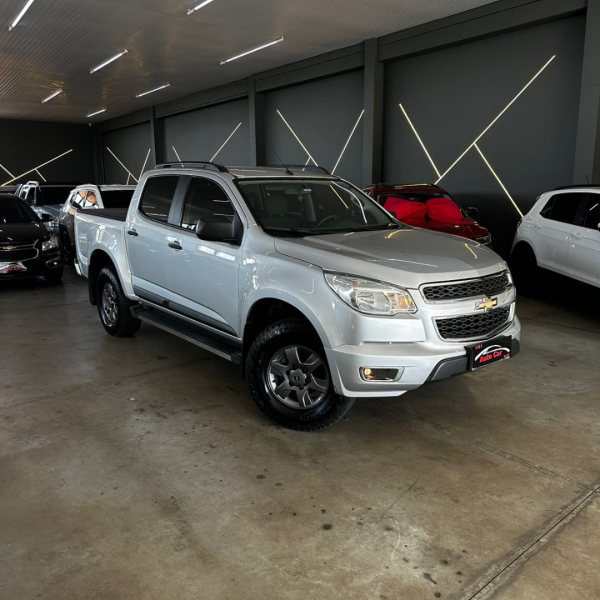 S10 2.4 FLEX LS CABINE DUPLA