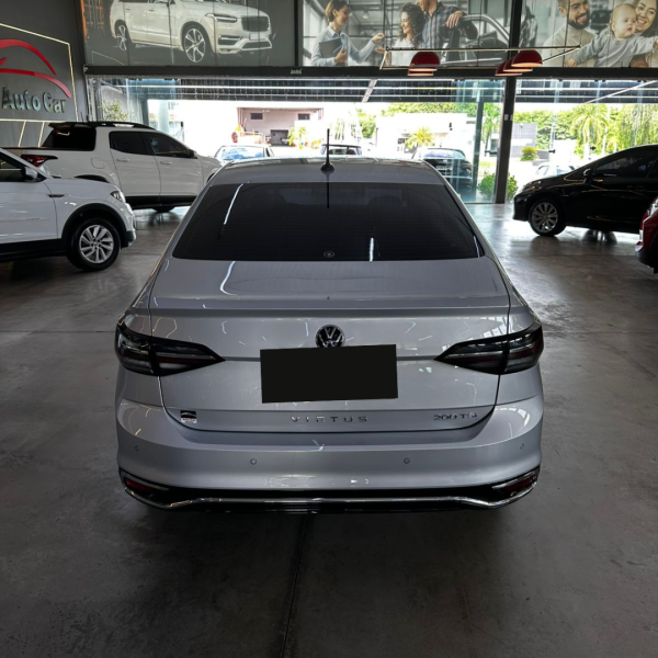 VOLKSWAGEN Virtus 1.0 4P 200 TSI FLEX COMFORTLINE AUTOMÁTICO