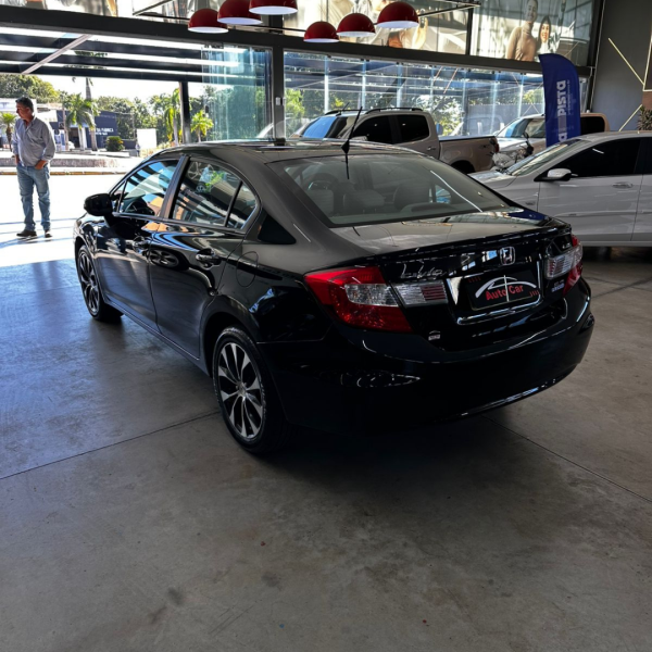 Civic 2.0 16V 4P FLEX LXR AUTOMÁTICO