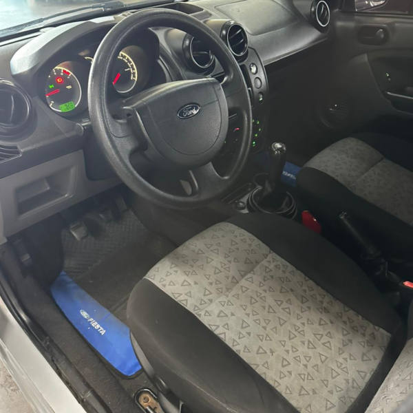 Fiesta Sedan 1.6 4P ROCAM FLEX