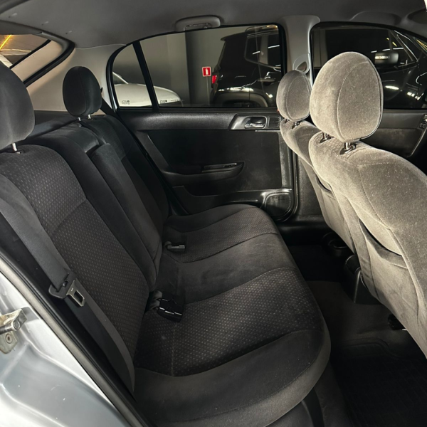 Astra Sedan 2.0 4P FLEX ADVANTAGE