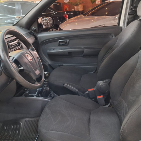 FIAT Strada 1.4 FLEX HARD WORKING CABINE SIMPLES