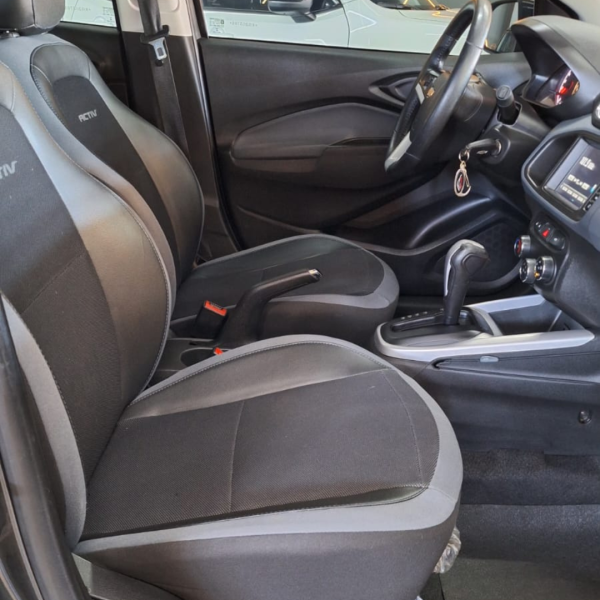 CHEVROLET Onix Hatch 1.4 4P FLEX ACTIV AUTOMÁTICO