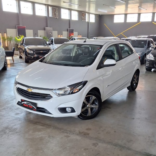 Onix Hatch 1.4 4P FLEX LTZ AUTOMÁTICO