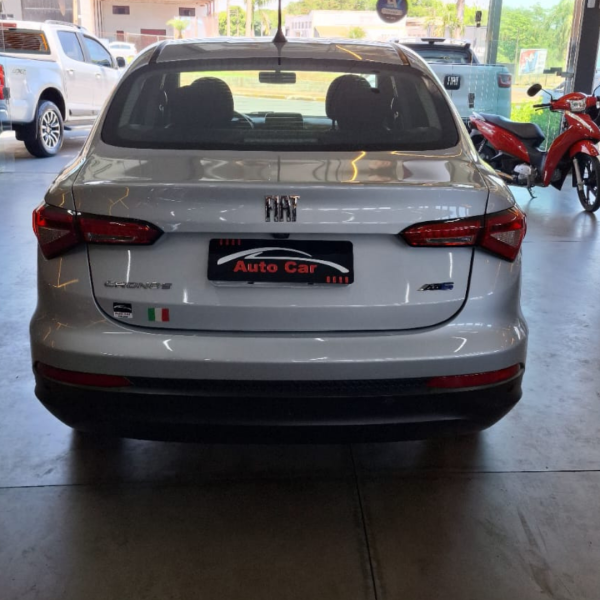 FIAT Cronos 1.8 4P FLEX DRIVE AUTOMÁTICO