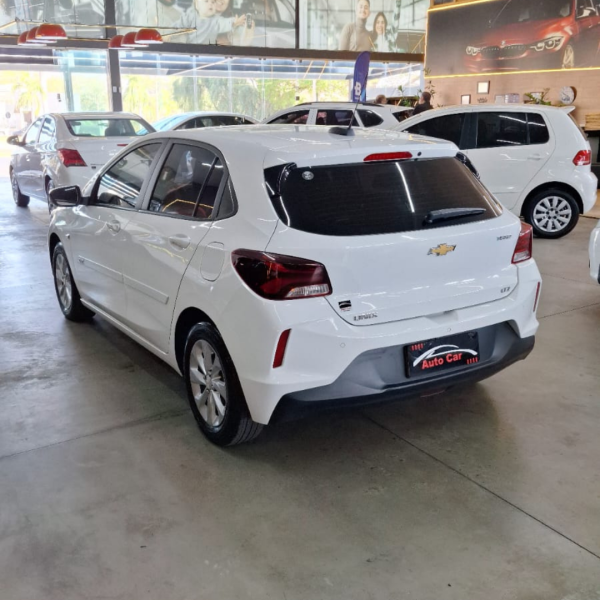 Onix Hatch 1.0 4P FLEX LTZ TURBO AUTOMÁTICO