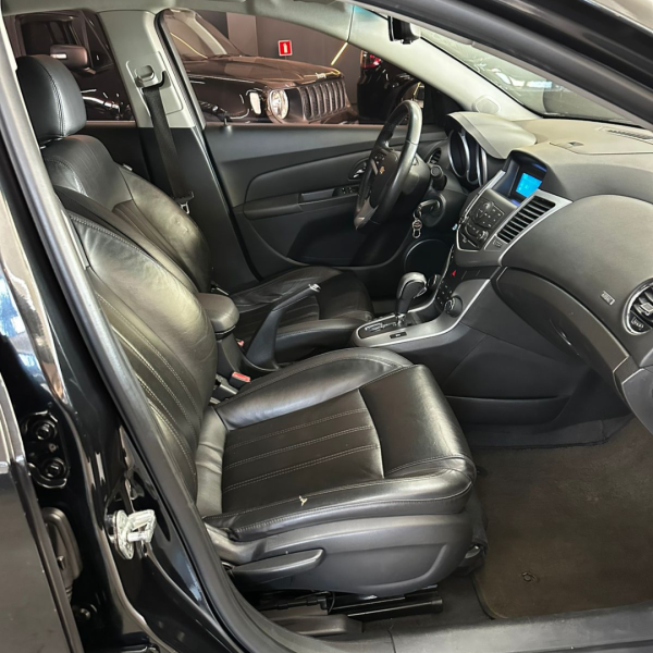Cruze Sedan 1.8 16V 4P LT ECOTEC FLEX AUTOMÁTICO