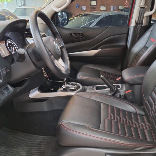 NISSAN Frontier 2.3 ATTACK CABINE DUPLA 4X4 BI-TURBO DIESEL AUTOMÁTICO