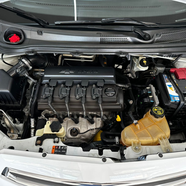Onix Hatch 1.4 4P FLEX LTZ