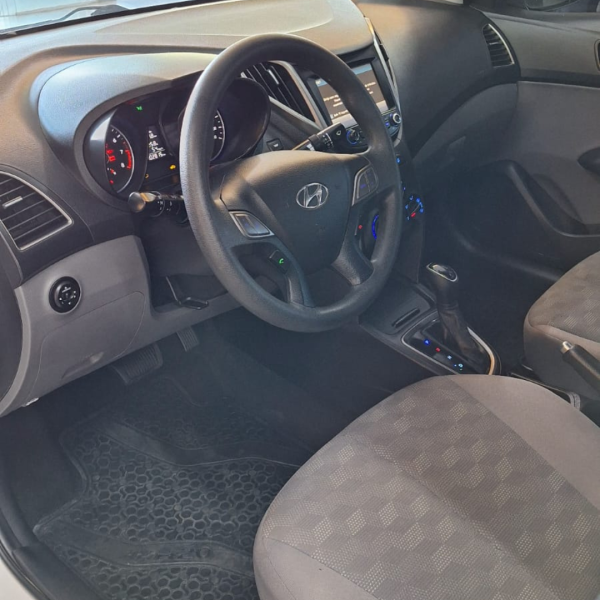 HYUNDAI HB 20 Sedan 1.6 16V 4P FLEX COMFORT STYLE AUTOMÁTICO HYUNDAI HB 20 Sedan 1.6 16V 4P FLEX COMFORT STYLE AUTOMÁTICO