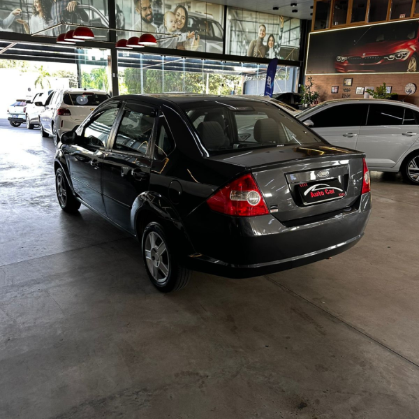 Fiesta Sedan 1.6 4P ROCAM FLEX