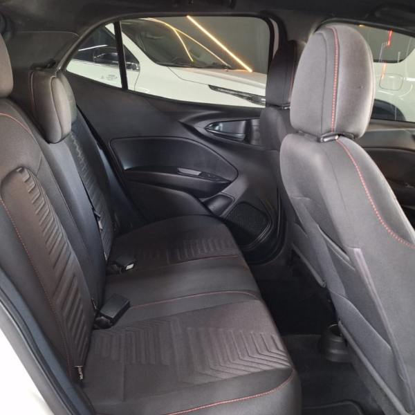 FIAT Argo 1.8 4P FLEX E.TORQ HGT AUTOMÁTICO