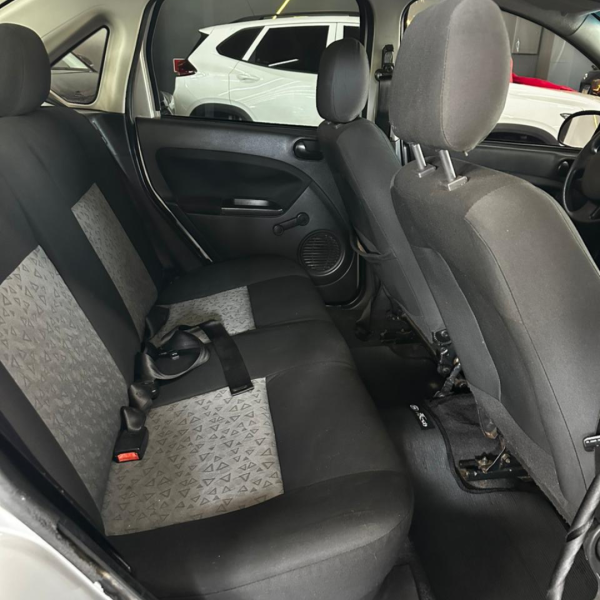 Fiesta Sedan 1.6 4P ROCAM FLEX