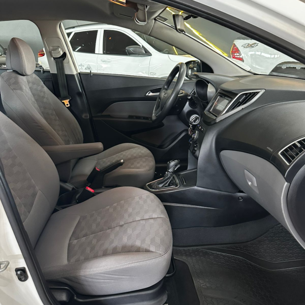 HB 20 Sedan 1.6 16V 4P FLEX COMFORT AUTOMÁTICO