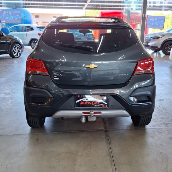 CHEVROLET Onix Hatch 1.4 4P FLEX ACTIV AUTOMÁTICO