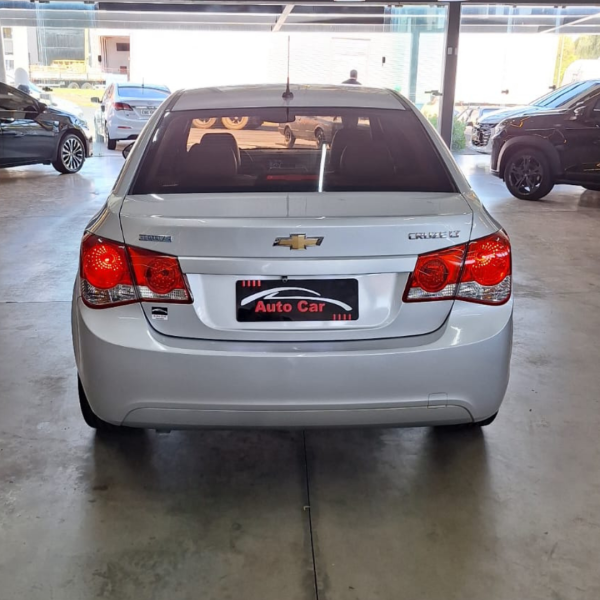 CHEVROLET Cruze Sedan 1.8 16V 4P LT ECOTEC FLEX AUTOMÁTICO CHEVROLET Cruze Sedan 1.8 16V 4P LT ECOTEC FLEX AUTOMÁTICO