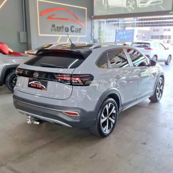 VOLKSWAGEN Nivus 1.0 4P FLEX 200 TSI HIGHLINE AUTOMÁTICO