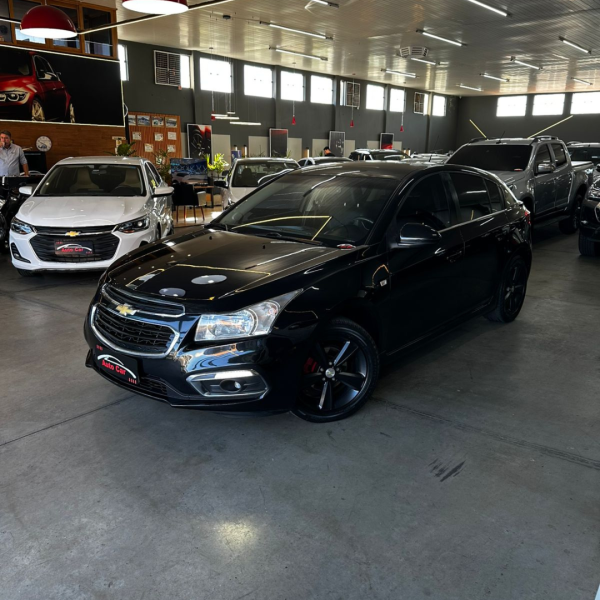 Cruze Hatch 1.8 16V 4P LT SPORT6 FLEX AUTOMÁTICO