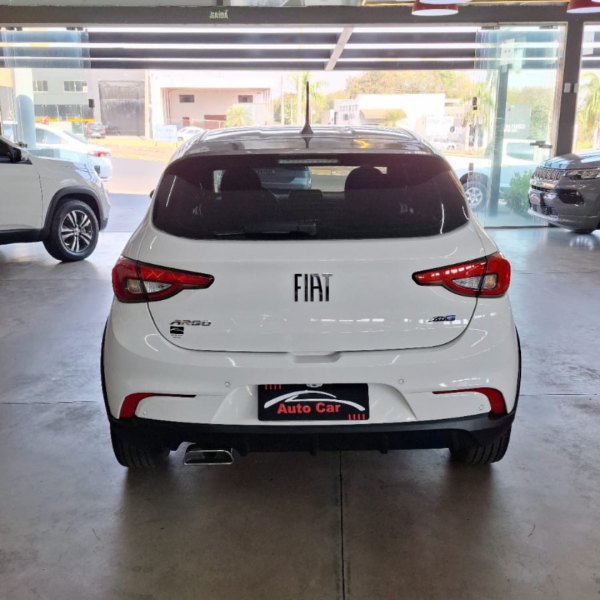 FIAT Argo 1.8 4P FLEX E.TORQ HGT AUTOMÁTICO