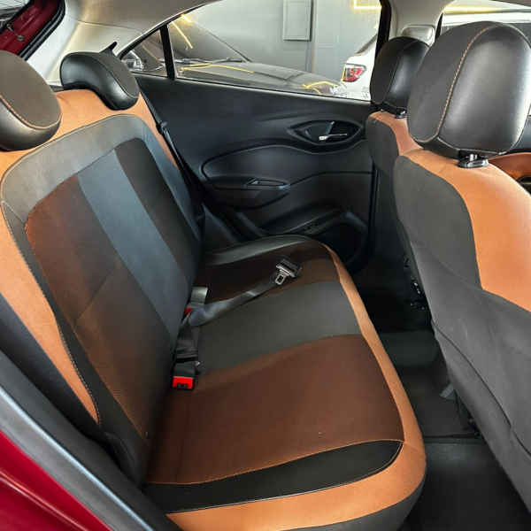 Onix Hatch 1.4 4P FLEX ACTIVE AUTOMÁTICO