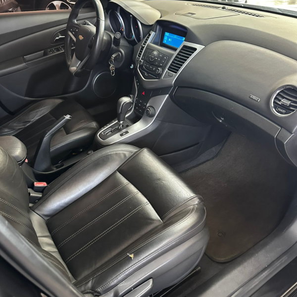 Cruze Sedan 1.8 16V 4P LT ECOTEC FLEX AUTOMÁTICO