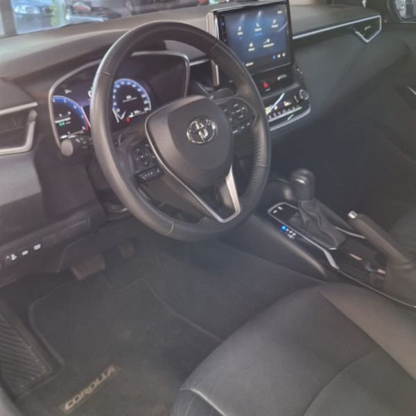 TOYOTA Corolla 2.0 16V 4P XEI FLEX AUTOMÁTICO TOYOTA Corolla 2.0 16V 4P XEI FLEX AUTOMÁTICO