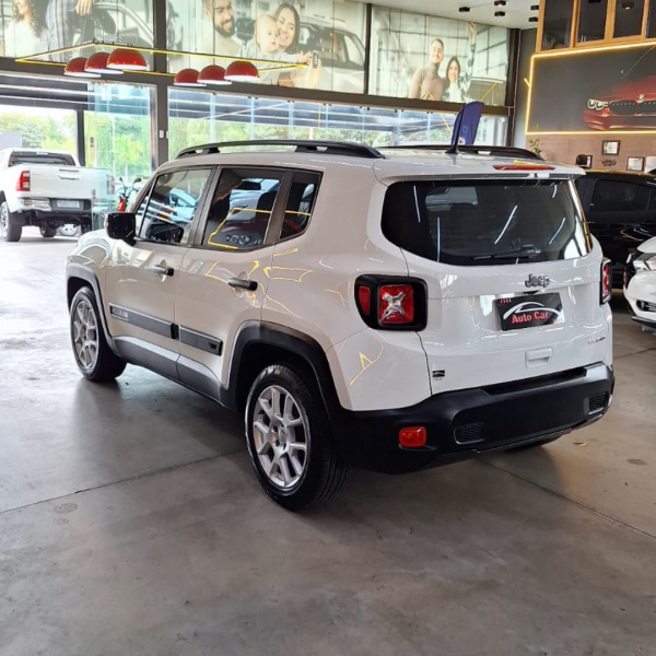 Renegade 1.8 16V 4P FLEX SPORT AUTOMÁTICO