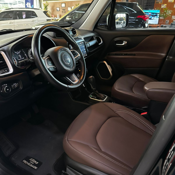Renegade 1.8 16V 4P FLEX