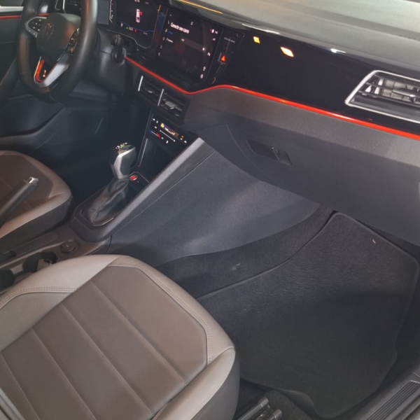 VOLKSWAGEN Nivus 1.0 4P FLEX 200 TSI HIGHLINE AUTOMÁTICO