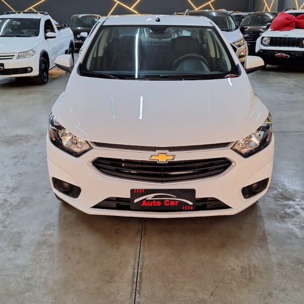 Prisma 1.4 4P LT FLEX AUTOMÁTICO