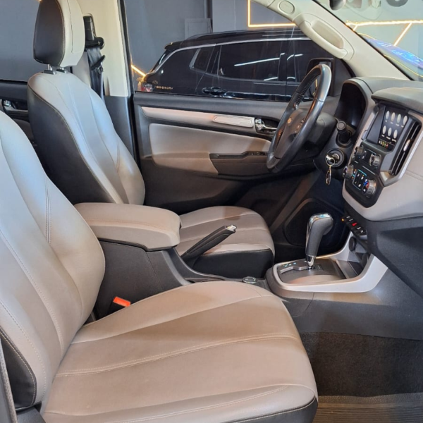 CHEVROLET S10 2.8 16V LTZ CABINE DUPLA 4X4 TURBO DIESEL AUTOMÁTICO