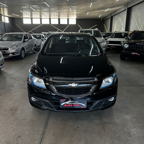 Onix Hatch 1.4 4P FLEX LTZ AUTOMÁTICO