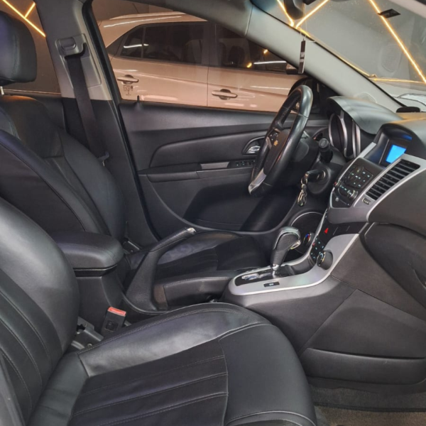 CHEVROLET Cruze Hatch 1.8 16V 4P LT SPORT FLEX AUTOMÁTICO
