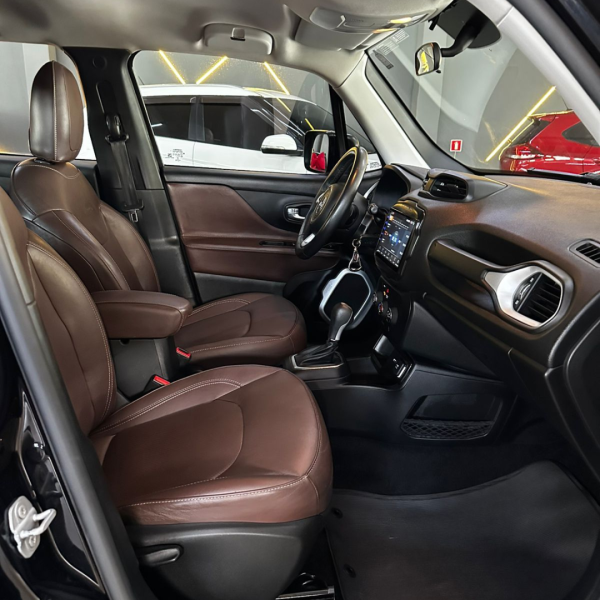 Renegade 1.8 16V 4P FLEX